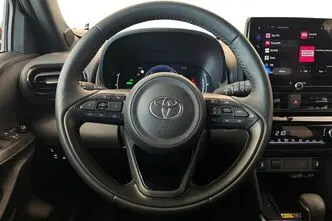 Toyota Yaris Cross, 1.5, 68 kW, hübriid, automaat, esivedu