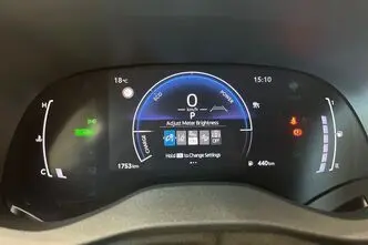 Toyota Yaris Cross, 1.5, 68 kW, hübriid, automaat, esivedu