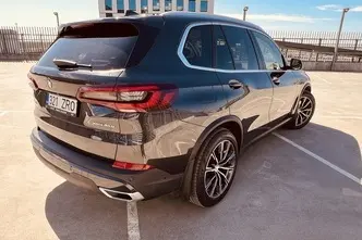 BMW X5, 3.0, 210 kW, plug-in hybrid, automatic, four-wheel drive