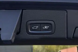 Volvo XC60, 2.0, 140 kW, diesel, automatic, four-wheel drive