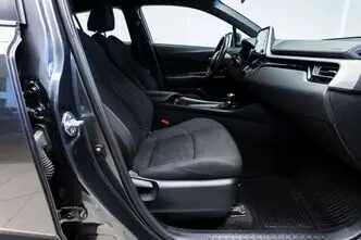 Toyota C-HR, 1.8, 90 kW, bensiin, automaat, esivedu