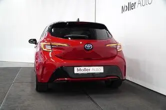 Toyota Corolla, 2.0, 112 kW, petrol, automatic, front-wheel drive
