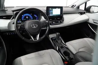Toyota Corolla, 2.0, 112 kW, petrol, automatic, front-wheel drive