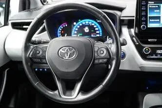 Toyota Corolla, 2.0, 112 kW, petrol, automatic, front-wheel drive