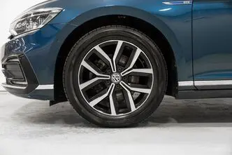 Volkswagen Passat, 1.4, 160 kW, подключаемый гибрид, автомат, передний привод