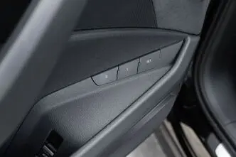 Audi e-tron, 300 kW, electric, automatic, four-wheel drive