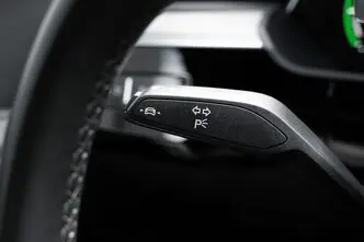 Audi e-tron, 300 kW, electric, automatic, four-wheel drive