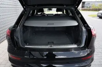 Audi e-tron, 300 kW, electric, automatic, four-wheel drive