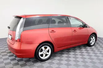 Mitsubishi Grandis, 2.4, 121 kW, bensiin, automaat, esivedu