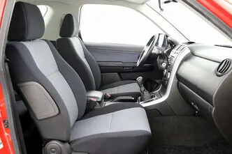Suzuki Grand Vitara, 1.6, 78 kW, bensiin, manuaal, nelikvedu