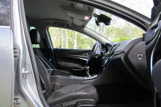 Opel Insignia, 2.0, 103 kW, diisel, manuaal, esivedu