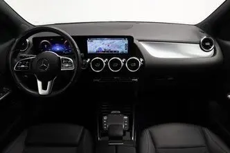 Mercedes-Benz GLA 250, 1.3, 118 kW, plug-in hybrid, automatic, front-wheel drive