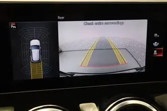 Mercedes-Benz GLA 250, 1.3, 118 kW, plug-in hybrid, automatic, front-wheel drive