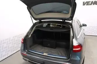 Mercedes-Benz E 300, 2.0, 143 kW, pistikhübriid, automaat, nelikvedu