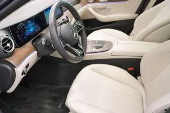 Mercedes-Benz E 300, 2.0, 143 kW, pistikhübriid, automaat, nelikvedu