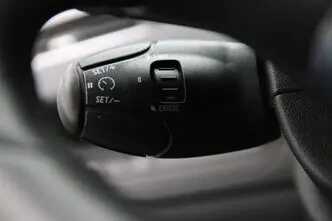 Peugeot 2008, 1.6, 88 kW, дизель, механическая, передний привод