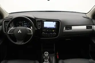 Mitsubishi Outlander, 2.0, 89 kW, pistikhübriid, automaat, nelikvedu