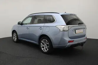 Mitsubishi Outlander, 2.0, 89 kW, pistikhübriid, automaat, nelikvedu