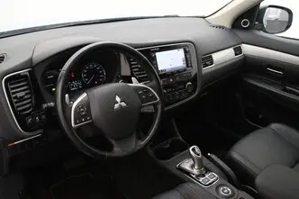 Mitsubishi Outlander, 2.0, 89 kW, pistikhübriid, automaat, nelikvedu