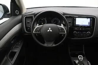 Mitsubishi Outlander, 2.0, 89 kW, pistikhübriid, automaat, nelikvedu