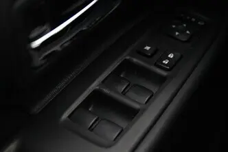 Mitsubishi Outlander, 2.0, 89 kW, pistikhübriid, automaat, nelikvedu