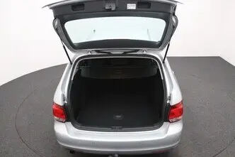 Volkswagen Golf, 1.2, 77 kW, bensiin, manuaal, esivedu