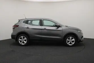 Nissan Qashqai, 1.3, 117 kW, petrol, automatic, front-wheel drive