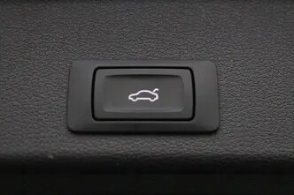 Audi A4, 2.0, 110 kW, hybrid, automatic, front-wheel drive