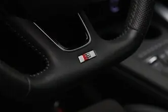 Audi A4, 2.0, 110 kW, hybrid, automatic, front-wheel drive