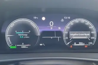 Toyota C-HR, 1.8, 72 kW, hybrid, automatic, front-wheel drive
