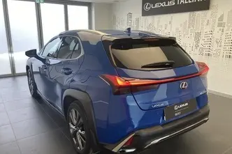 Lexus UX 250, 2.0, 112 kW, hybrid, automatic, four-wheel drive