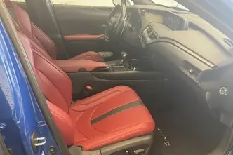 Lexus UX 250, 2.0, 112 kW, hybrid, automatic, four-wheel drive