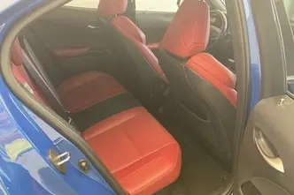 Lexus UX 250, 2.0, 112 kW, hybrid, automatic, four-wheel drive