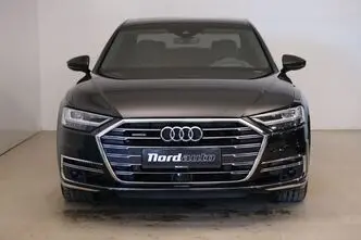 Audi A8, 3.0, 210 kW, hybrid, automatic, four-wheel drive