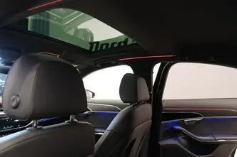 Audi A8, 3.0, 210 kW, hybrid, automatic, four-wheel drive