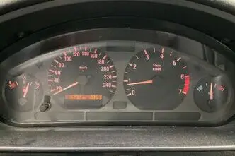 BMW 316, 1.6, 75 kW, petrol, manual, rear-wheel drive