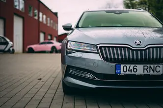 Škoda Superb, 1.4, 170 kW, подключаемый гибрид, автомат, передний привод