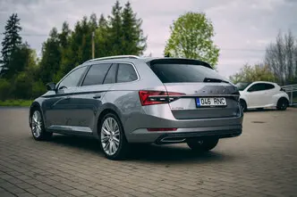 Škoda Superb, 1.4, 170 kW, подключаемый гибрид, автомат, передний привод