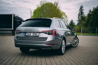 Škoda Superb, 1.4, 170 kW, подключаемый гибрид, автомат, передний привод