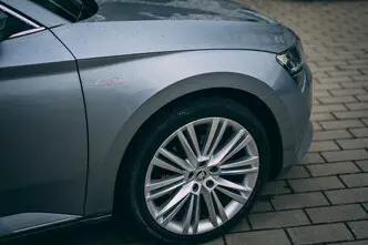 Škoda Superb, 1.4, 170 kW, подключаемый гибрид, автомат, передний привод