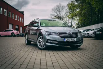 Škoda Superb, 1.4, 170 kW, подключаемый гибрид, автомат, передний привод