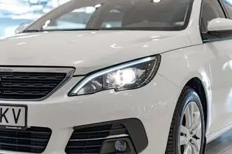 Peugeot 308, 1.5, 96 kW, дизель, механическая, передний привод