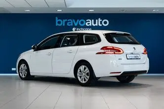 Peugeot 308, 1.5, 96 kW, дизель, механическая, передний привод
