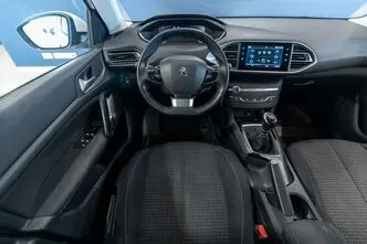 Peugeot 308, 1.5, 96 kW, дизель, механическая, передний привод