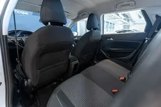 Peugeot 308, 1.5, 96 kW, дизель, механическая, передний привод