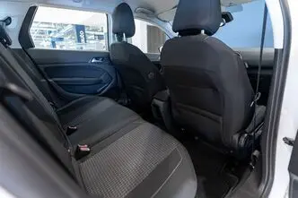 Peugeot 308, 1.5, 96 kW, дизель, механическая, передний привод