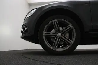 Audi Q5, 2.0, 165 kW, бензин, автомат, полный привод