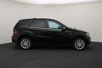 Mercedes-Benz ML 350, 3.0, 170 kW, дизель, автомат, полный привод