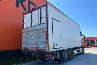 Mercedes-Benz Actros, 375 kW, diisel, automaat