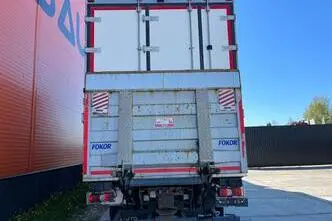 Mercedes-Benz Actros, 375 kW, diisel, automaat